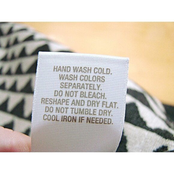 Just... Taylor Fit and Flare Dress Womens Large Tan Gray Geomatics Print Career - Picture 9 of 10